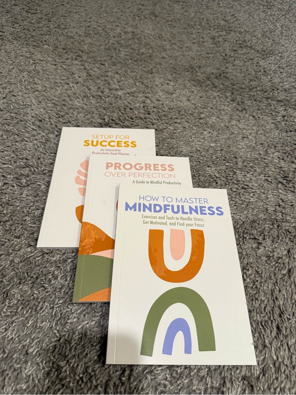 How to Master Mindfulness Paperback — White with Orange, Green, and Blue Accents